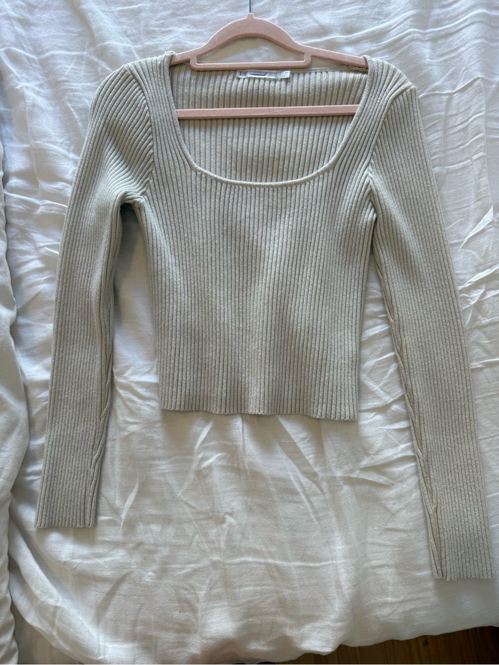Immodi cropped cream sweater M
